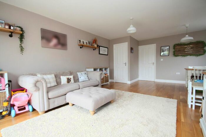 3 Bedroom Semi-Detached House For Sale In Westhorp, Greatworth, OX17