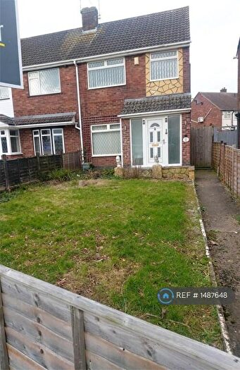 3 Bedroom Semi-Detached House To Rent In Yewdale Crescent, Coventry, CV2