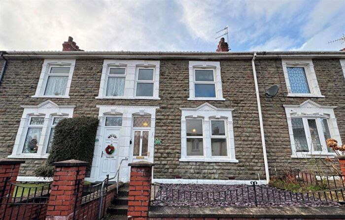 3 Bedroom House To Rent In David Street, Blackwood, NP12