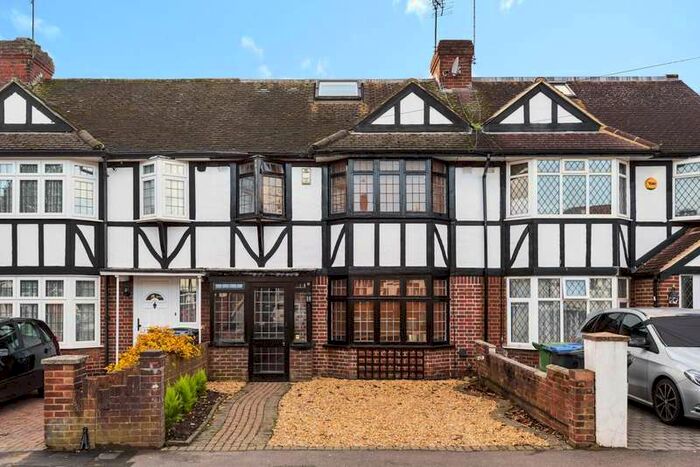 3 Bedroom Terraced House To Rent In Hollybush Road, Kingston Upon Thames, KT2