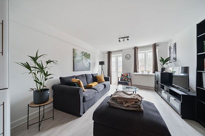 2 Bedroom Flat For Sale In Kayani House, Burrard Road, London, E16