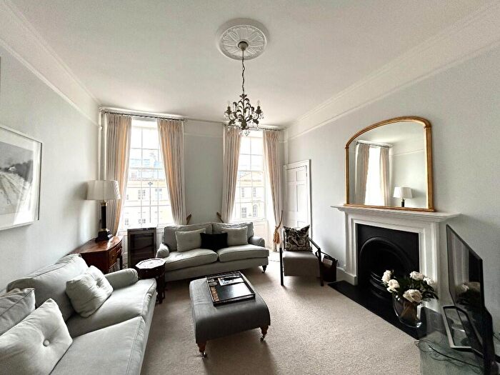 2 Bedroom Apartment To Rent In Great Pulteney Street, Bath, Somerset, BA2