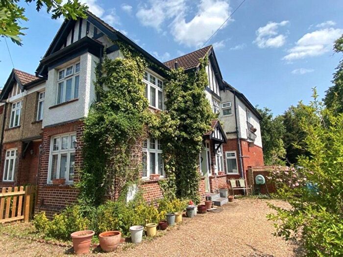4 Bedroom End Of Terrace House For Sale In Short Lane, Staines-Upon-Thames, Surrey, TW19