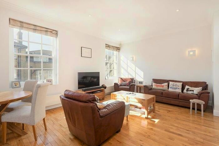 2 Bedroom Parking/garage To Rent In Sadlers House, , Lower Richmond Road, Putney, SW15