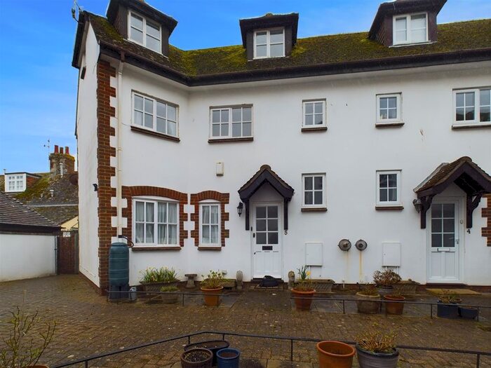 2 Bedroom End Of Terrace House To Rent In Caspian Square, Rottingdean, Brighton, BN2