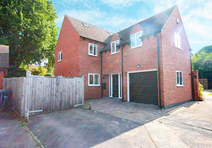 5 Bedroom House To Rent In Hemmings Mill, Barford, Warwick, CV35