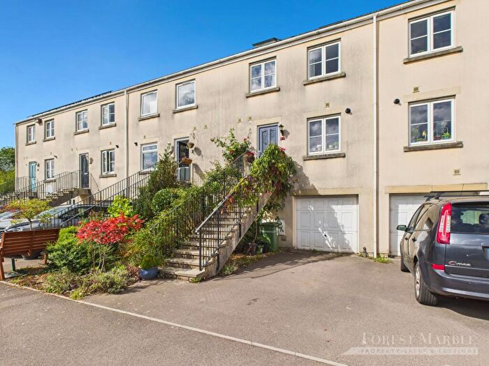 5 Bedroom Terraced House For Sale In Weston Walk, Frome, BA11