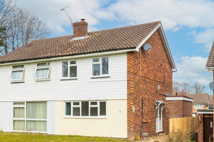 3 Bedroom Semi-Detached House To Rent In Nevill Road, Uckfield, TN22