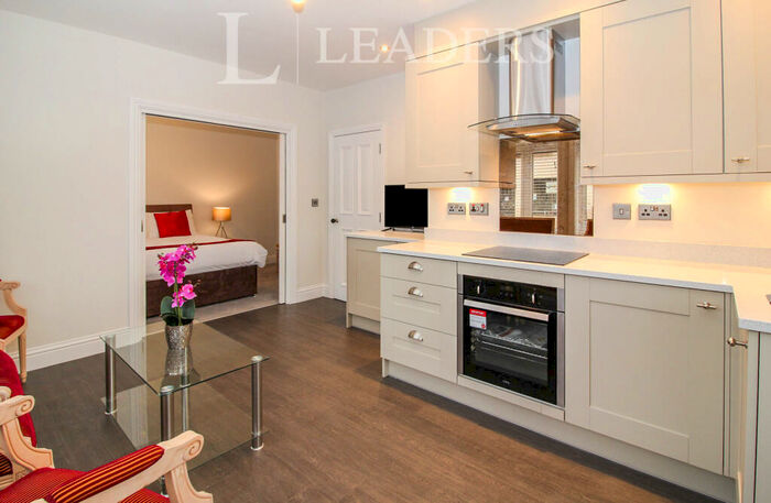 1 Bedroom Flat To Rent In Warwick Corner, Waverley Road, CV8