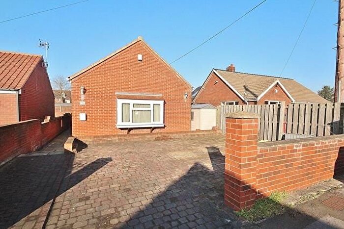 3 Bedroom Bungalow To Rent In Tune Street, Osgodby, Selby, YO8