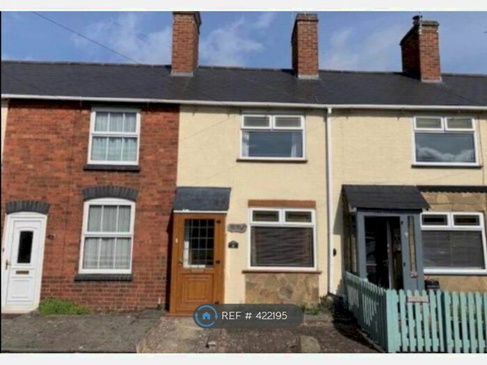 2 Bedroom Terraced House To Rent In The Furlongs, Stourbridge DY8