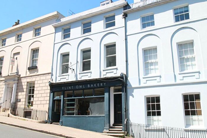 1 Bedroom Apartment To Rent In High Street, Lewes, BN7