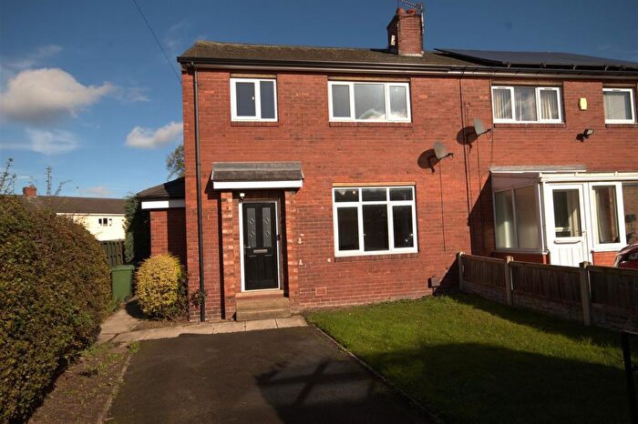 3 Bedroom Semi-Detached House For Sale In Leatham Crescent, Featherstone, Pontefract, WF7