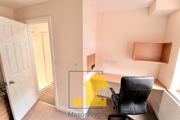 6 Bedroom Terraced House To Rent In Tiverton Road, Selly Oak, B29