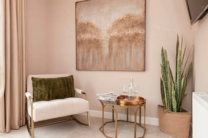 2 Bedroom Semi-Detached House For Sale In Keddleston, Oakham Grange Chesterfield, S44