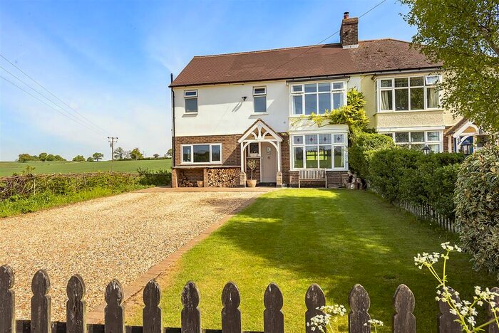 4 Bedroom Semi-Detached House For Sale In Lye Hill, Breachwood Green, Hitchin, SG4