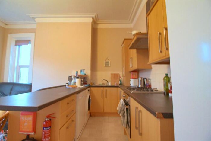 3 Bedroom Apartment To Rent In Grosvenor Place, Jesmond, NE2