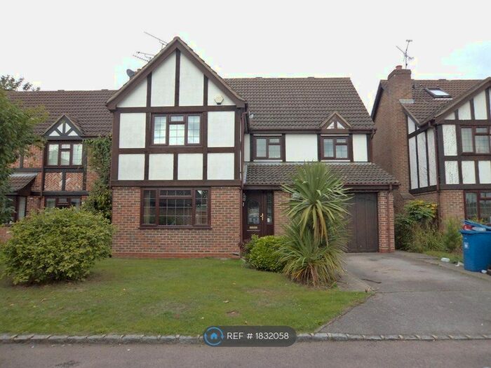 4 Bedroom Detached House To Rent In Reynolds Green, College Town, Sandhurst, GU47