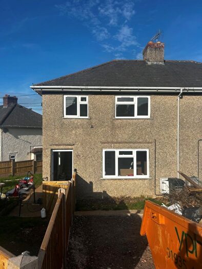 3 Bedroom Property To Rent In Southmead Crescent, Crewkerne, TA18