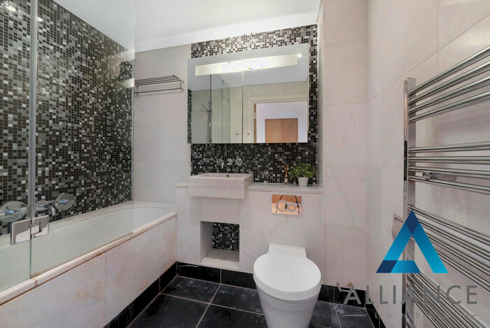 2 Bedroom Flat To Rent In Ability Place, Canary Wharf, E14