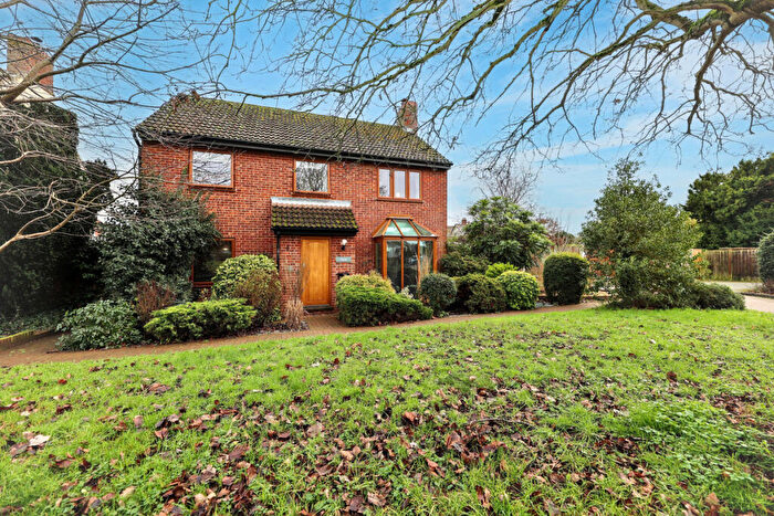 4 Bedroom Detached House For Sale In Kenyon Close, Stratford St. Mary, CO7