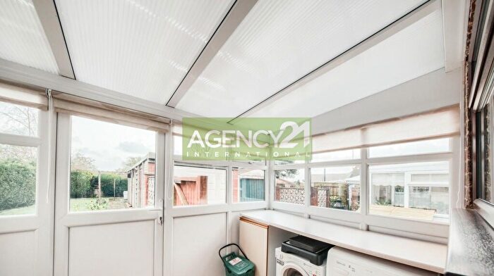 2 Bedroom Bungalow To Rent In Greville Smith Avenue, Whitnash, CV31