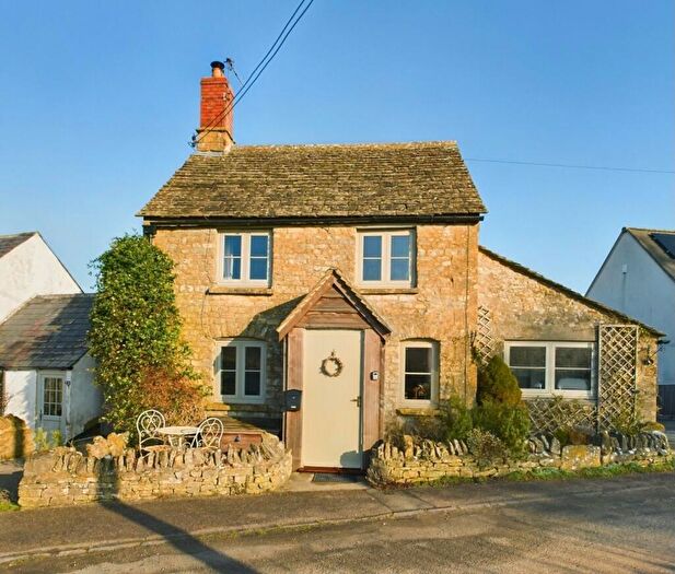 1 Bedroom Cottage For Sale In Upper End, Shipton Under Wychwood, OX7