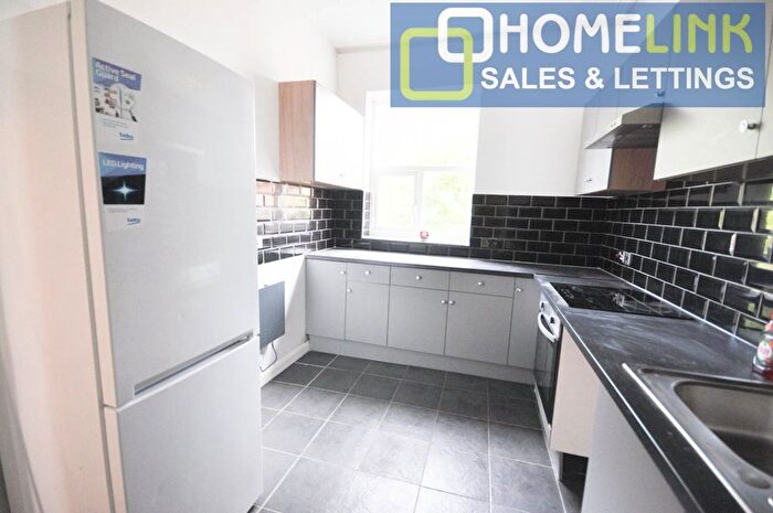 1 Bedroom Flat To Rent In Alexandra Road, Bedford, MK40