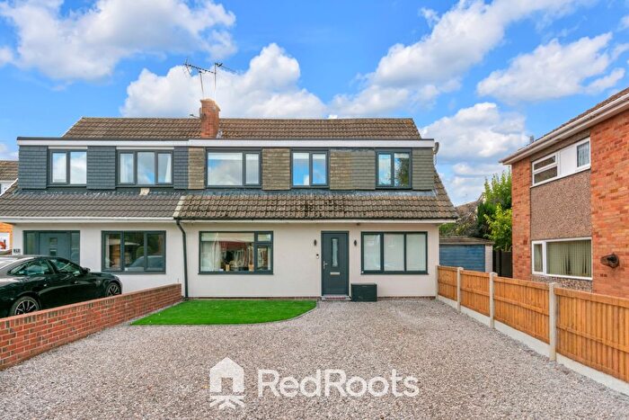 4 Bedroom Semi-Detached House For Sale In Westmorland Way, Sprotbrough, Doncaster, South Yorkshire, DN5