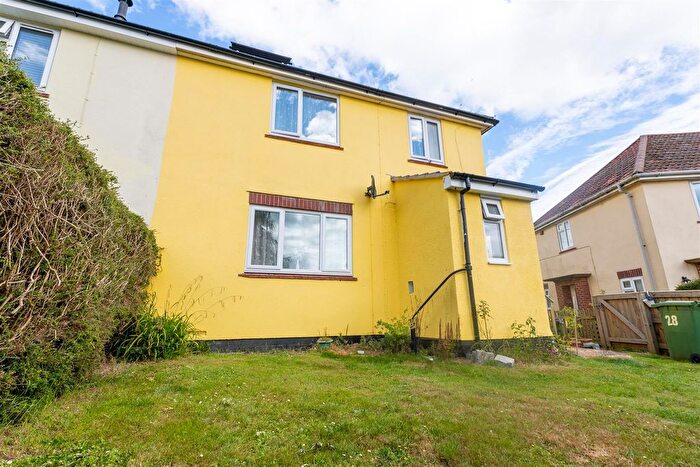 3 Bedroom Semi-Detached House For Sale In Donyatt Hill, Ilminster, TA19