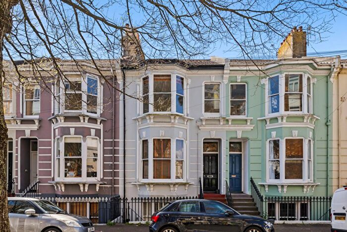 2 Bedroom Flat For Sale In Sudeley Terrace, Brighton, BN2
