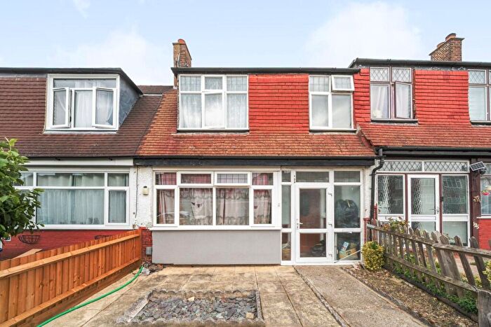3 Bedroom Terraced House For Sale In Hillcrest Road, Bromley, Kent, BR1