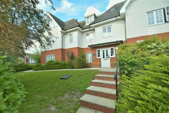 2 Bedroom Flat To Rent In Furlong Court, Norfolk Road, Uxbridge, UB8