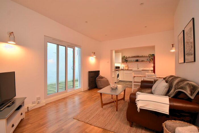 2 Bedroom Flat To Rent In Warrior Square, St. Leonards-On-Sea, TN37