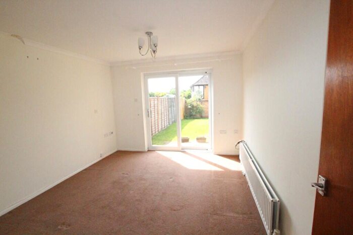 2 Bedroom Apartment To Rent In Gentian Close, Maidstone, Kent, ME14