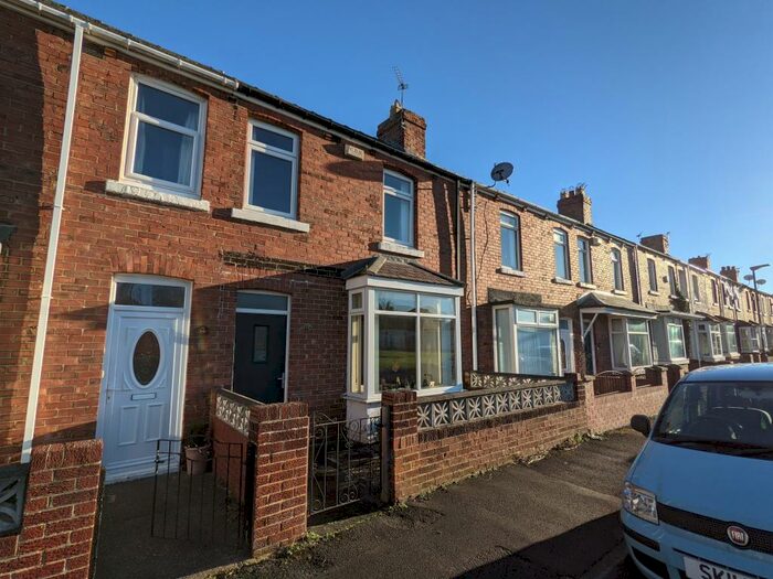 3 Bedroom Terraced House To Rent In Edward Street, Gilesgate, DH1