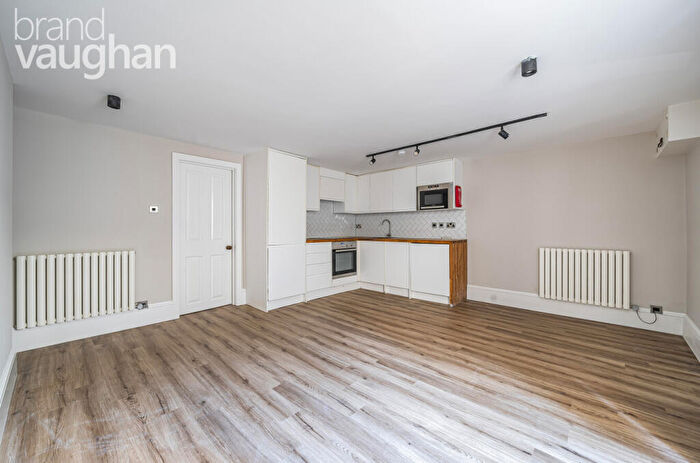 2 Bedroom Flat To Rent In Sillwood Place, Brighton, East Sussex, BN1