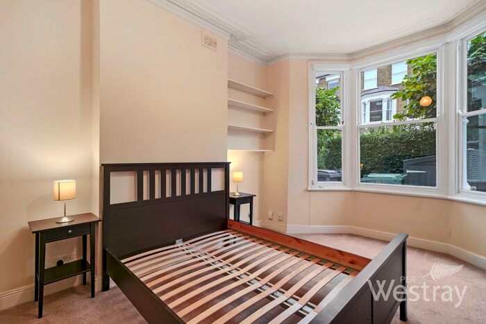2 Bedroom Flat To Rent In Courthope Road, London, NW3