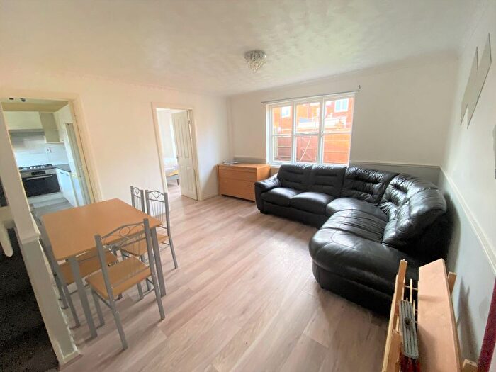 3 Bedroom Terraced House To Rent In Barry Road, London, E6