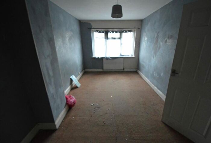 3 Bedroom Terraced House For Sale In A Sutton Road, Rochford, Essex, SS4