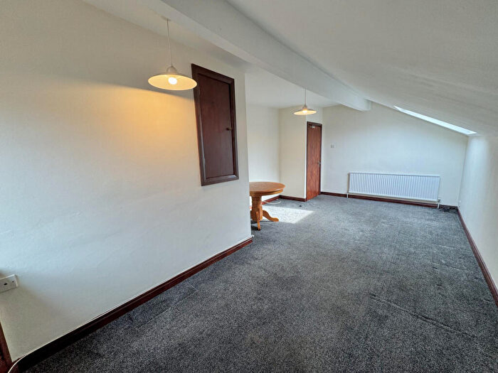 1 Bedroom Flat To Rent In Wilbraham Road, Manchester, M21
