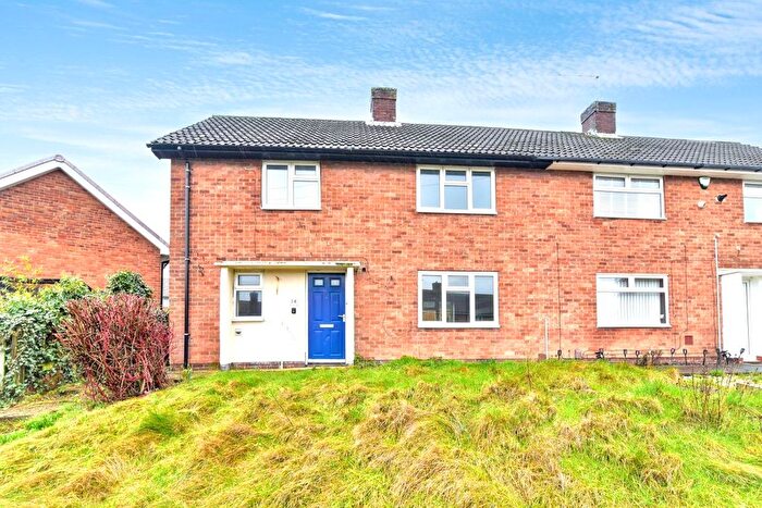 3 Bedroom Semi Detached House For Sale In The Crescent Brimington, Chesterfield, Derbyshire, S43