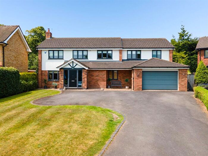 5 Bedroom Detached House For Sale In Oakley Wood Drive, Solihull, B91