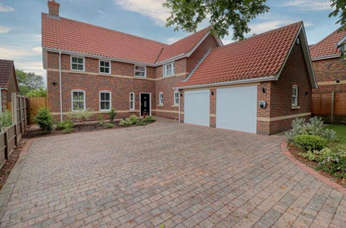 4 Bedroom Detached House For Sale In High Street, Belton, DN9