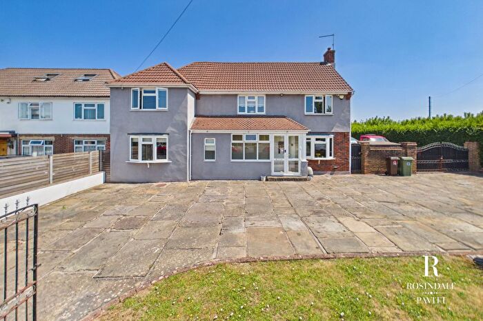 4 Bedroom Detached House For Sale In Woodmansterne Lane, South Wallington, SM6