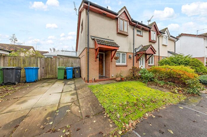 1 Bedroom Semi-Detached House For Sale In Langwell Close, Birchwood, WA3