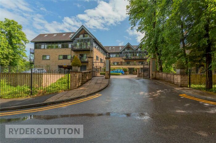 3 Bedroom Apartment To Rent In Sunny Bank Road, Helmshore, Rossendale, Lancashire, BB4