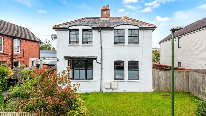 2 Bedroom Apartment For Sale In Beech View, June Lane, Midhurst, GU29