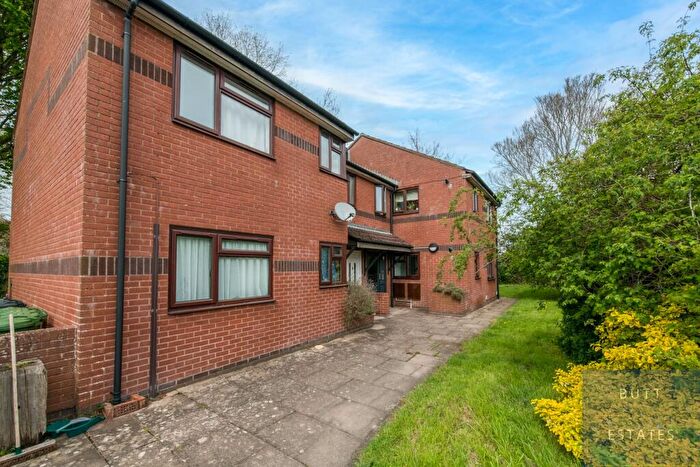 1 Bedroom Apartment For Sale In Belvedere Close, Exeter, EX3