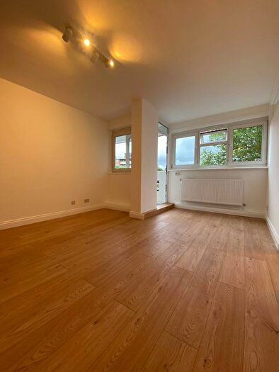 1 Bedroom Flat To Rent In Weymouth Terrace, London, E2